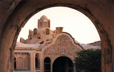 Una Casa Privata, Kashan